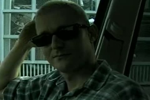 Glory Holes For these gay boyz