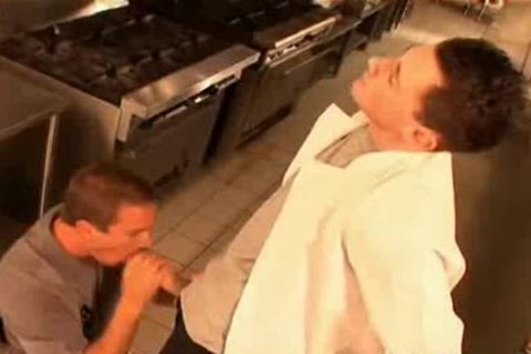 Barret long nails Johhn 