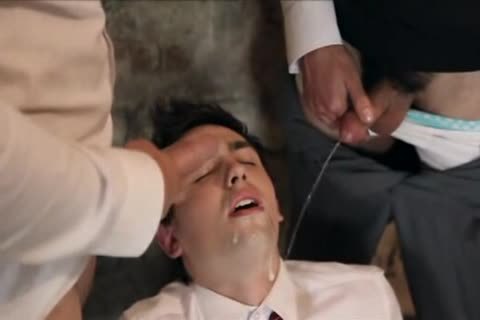 Thirsty twink wet Eating love juice Facial doxies