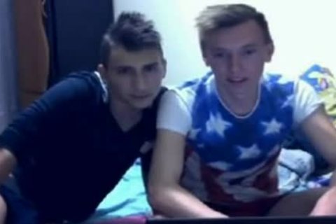 dilettante teen pair On webcam Film