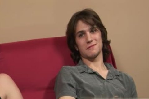 Straight boyz kissing Gallery gay Right Away, Vinnie Had His