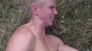 A sleazy dilettante blond twink blows to the stranger