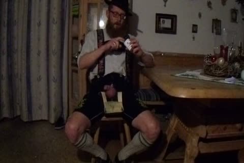 Edging In Der Lederhosen 1