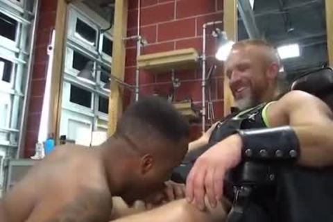 DIRK CABER & PHEONIX-BARBER OH MY GOD!nail!