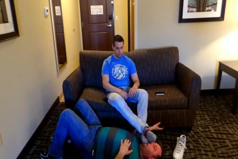 Straight Alpha taskmaster Doormat Foot serf Verbal Humiliation