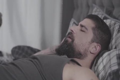 Athletic hunk nailed by big cock daddy