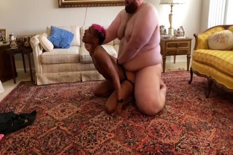 chubby Bear bonks teen