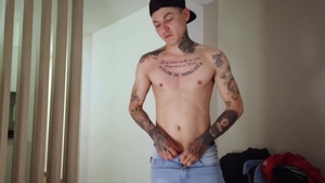 LatinLeche - Axel and hunk Bobby butt fuck