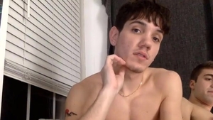 gay Boyfriends have a enjoyment Their Bodies With Tenderness