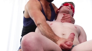 ChaosMen: Jay & Jay Tee sensual kissing