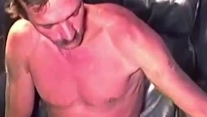 Rugged str8 Daddy Sucks dick For cash