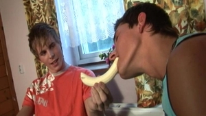 Blonde Julien: The Twink that Set off a Lustful Spark