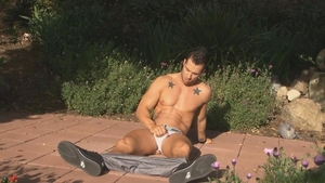 Rod Daily: Peeing Outside: Rod Daily's Nutty Indulgence