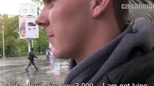 Czech Hunter: Seducing on a Budget