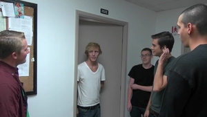 Dick Dorm: Cash-Strapped Guys Find Thrills on Cam