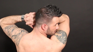 maskurbate: Manuel's steamy photoshoot turns explicit