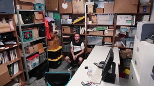 Young Perps: Retail Ransom of Two Men United by Desire